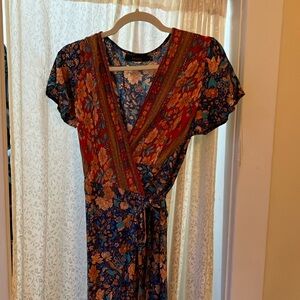 Zesica ankle length wrap dress size medium